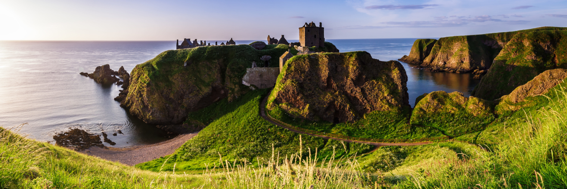 vue sur le Chateau de Dunottar