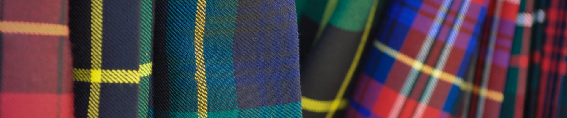 kilts de différentes couleurs