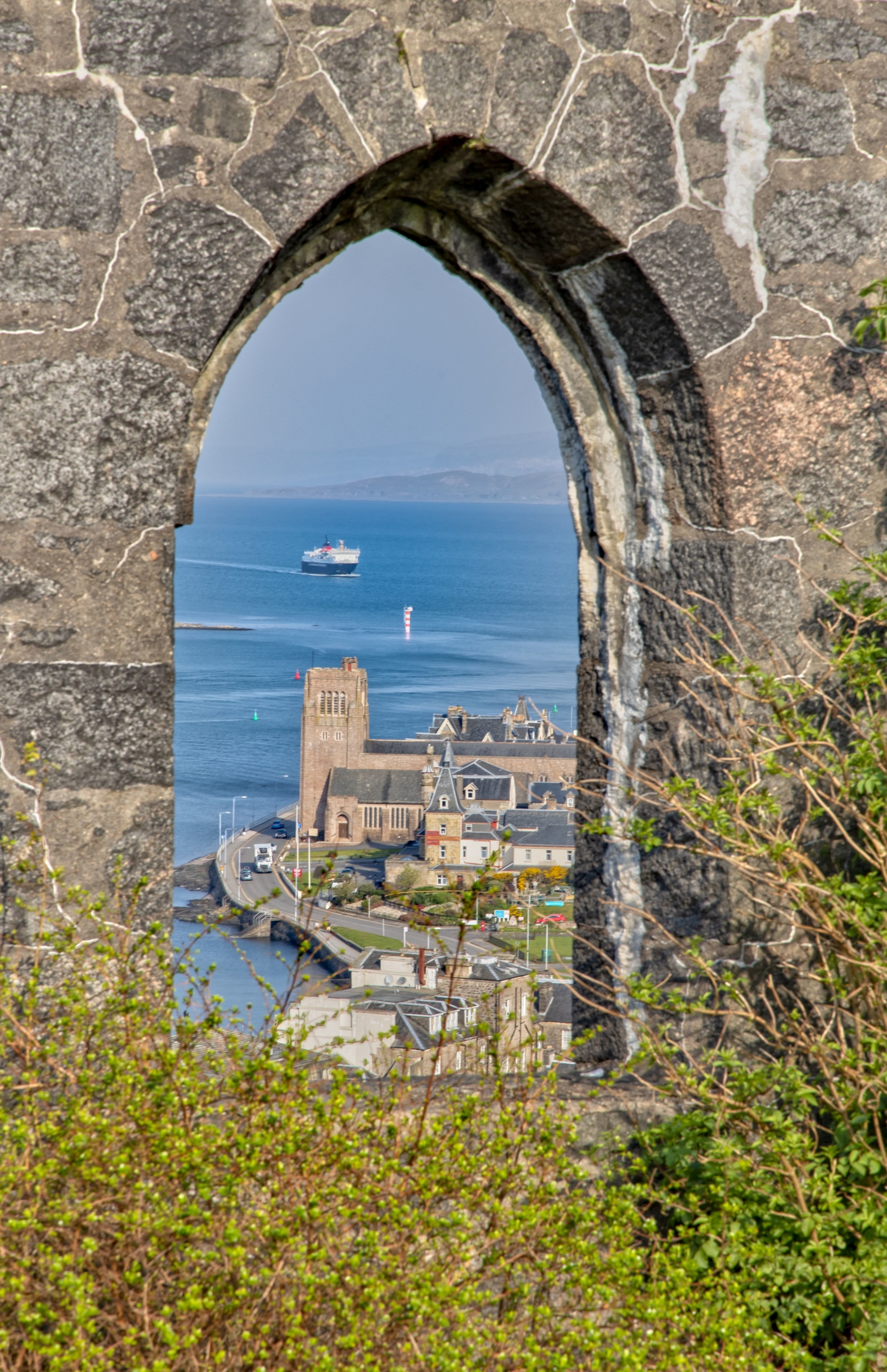 Tour McCaig's Tower