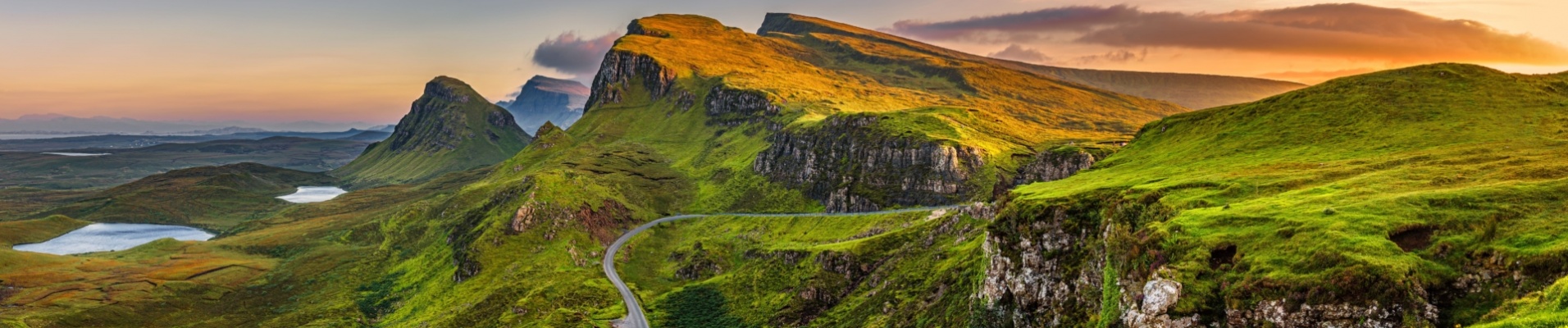 route panoramique surl 'ile de Skye au coucher du soleil